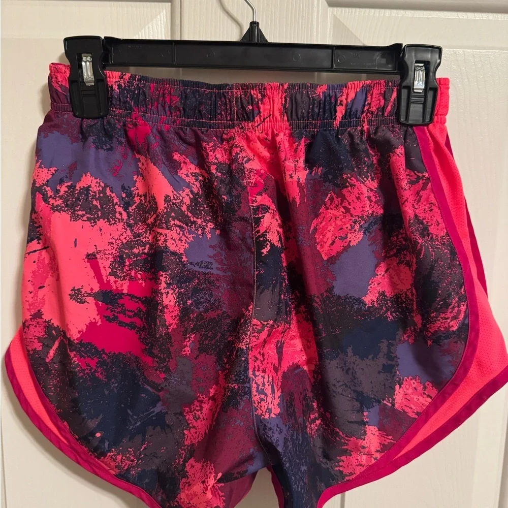 Nike Women’s Athletic Running Printed Lined Drawstring Elastic Shorts Size Small